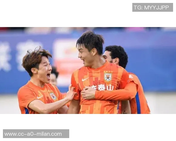 杨瀚森在强敌面前展现勇气上半场表现对比下半场更胜一筹