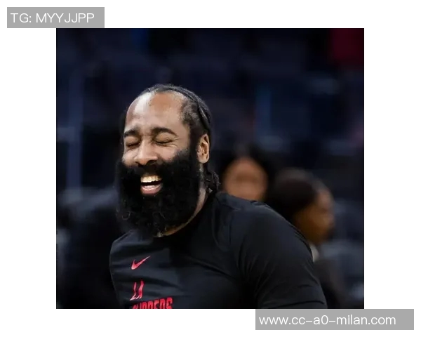 小卡称哈登在场上依旧如联盟明星般闪耀36岁状态依然出色